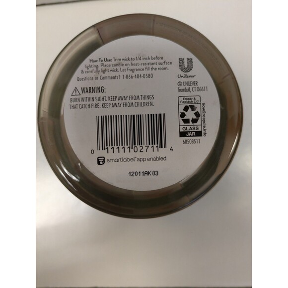 Find Your Happy Place Sweet Treats Brown Sugar Caramel Scented Candle 7oz NEW - Picture 3 of 5